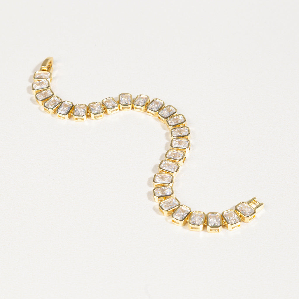 Pulsera chapada en oro 18K, Pulsera sofisticada, Pulsera refinada, Pulsera para mujer