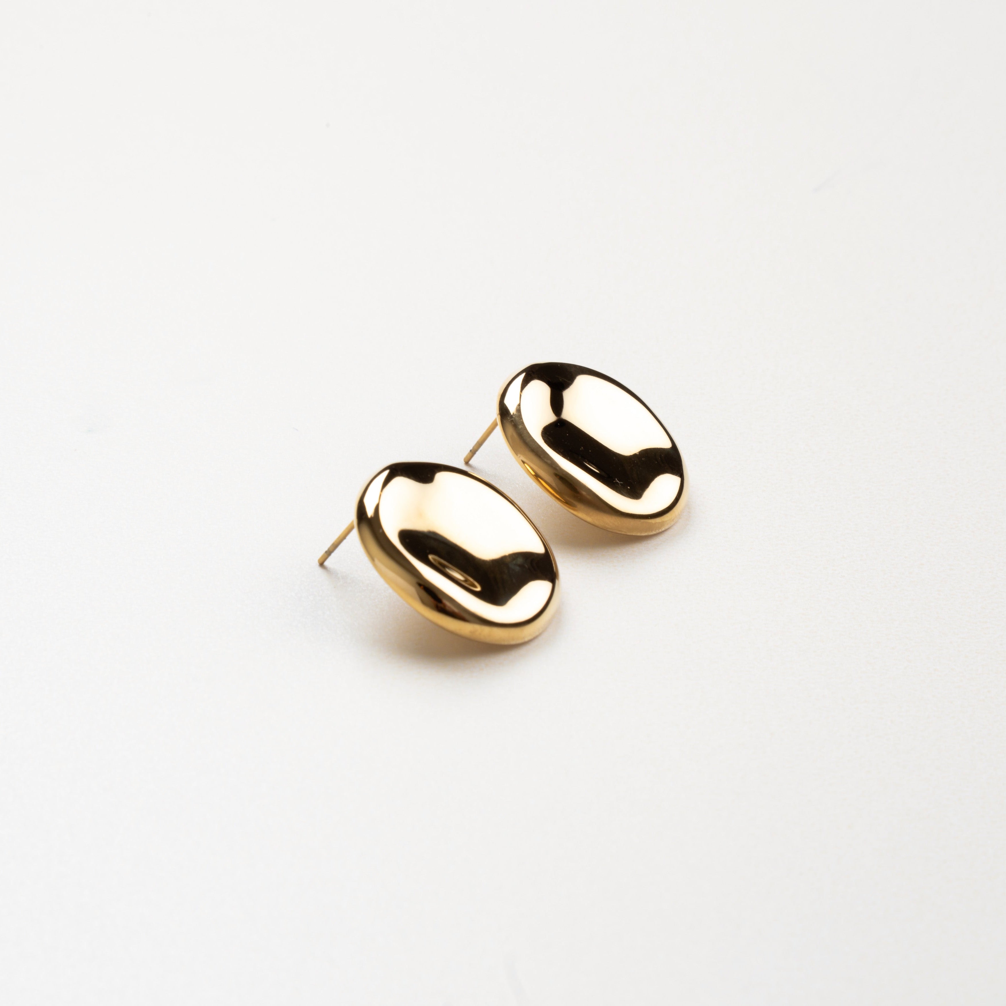 Aretes dorados, aretes circulares, aretes redondos