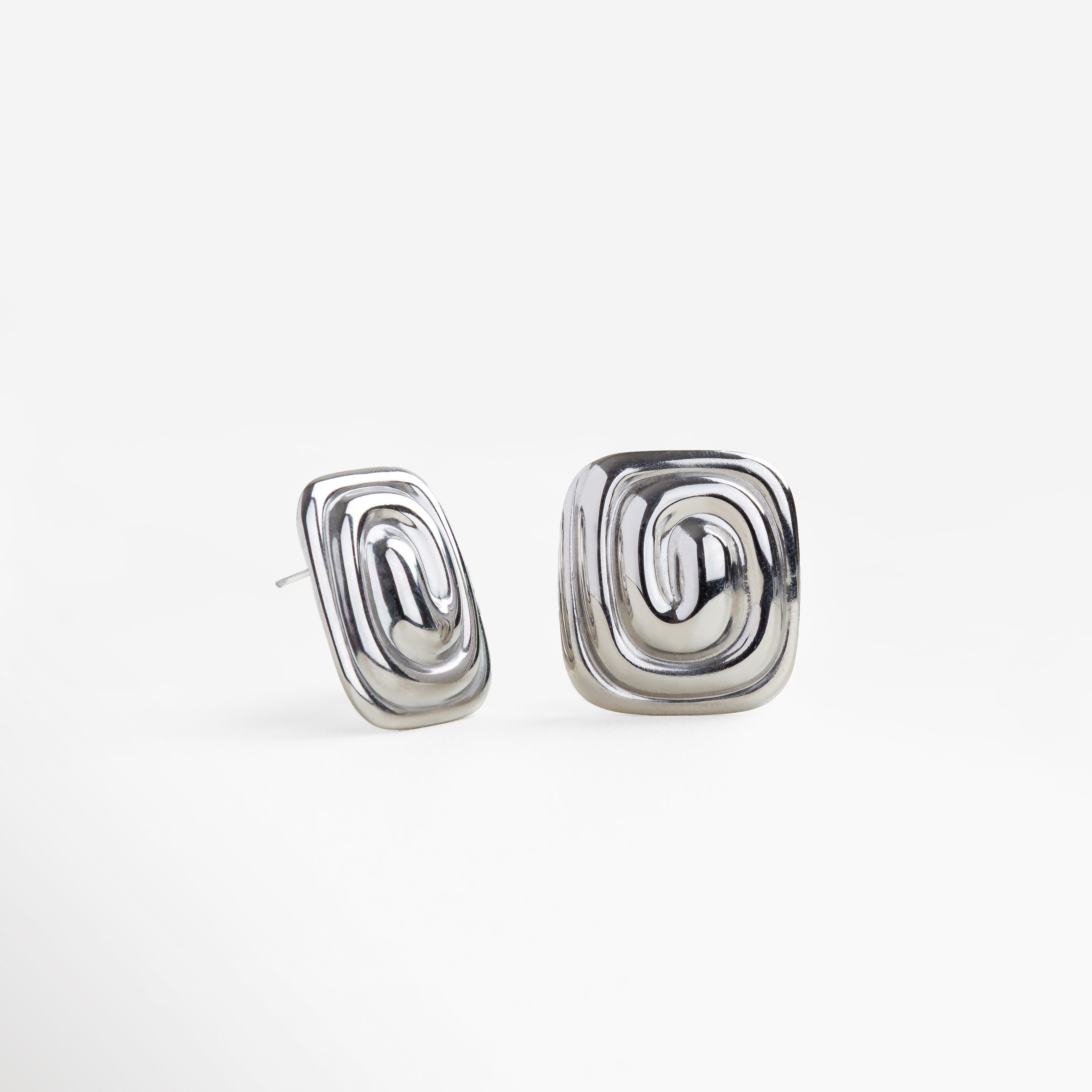 Aretes Grigio Plateados