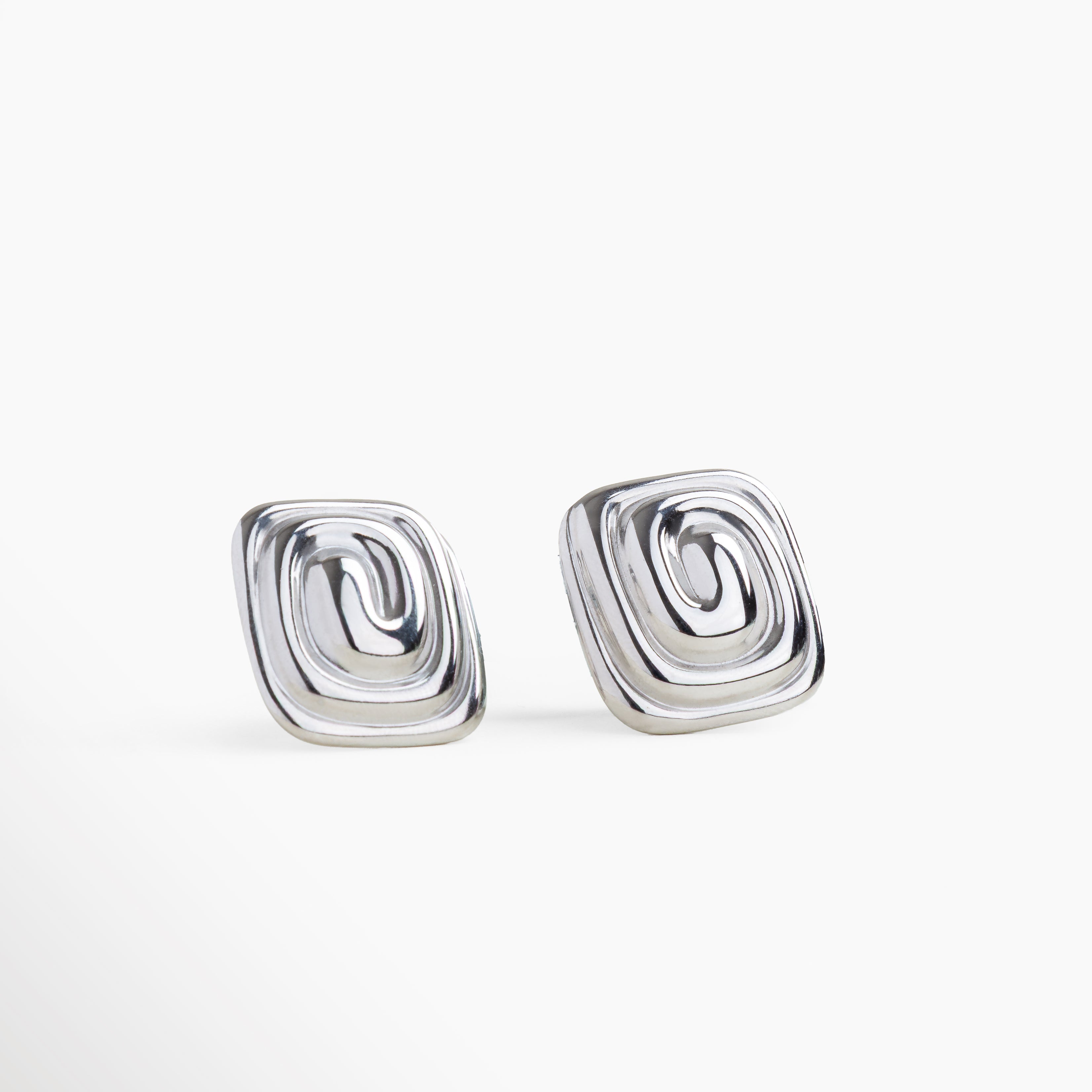 Aretes Grigio Plateados