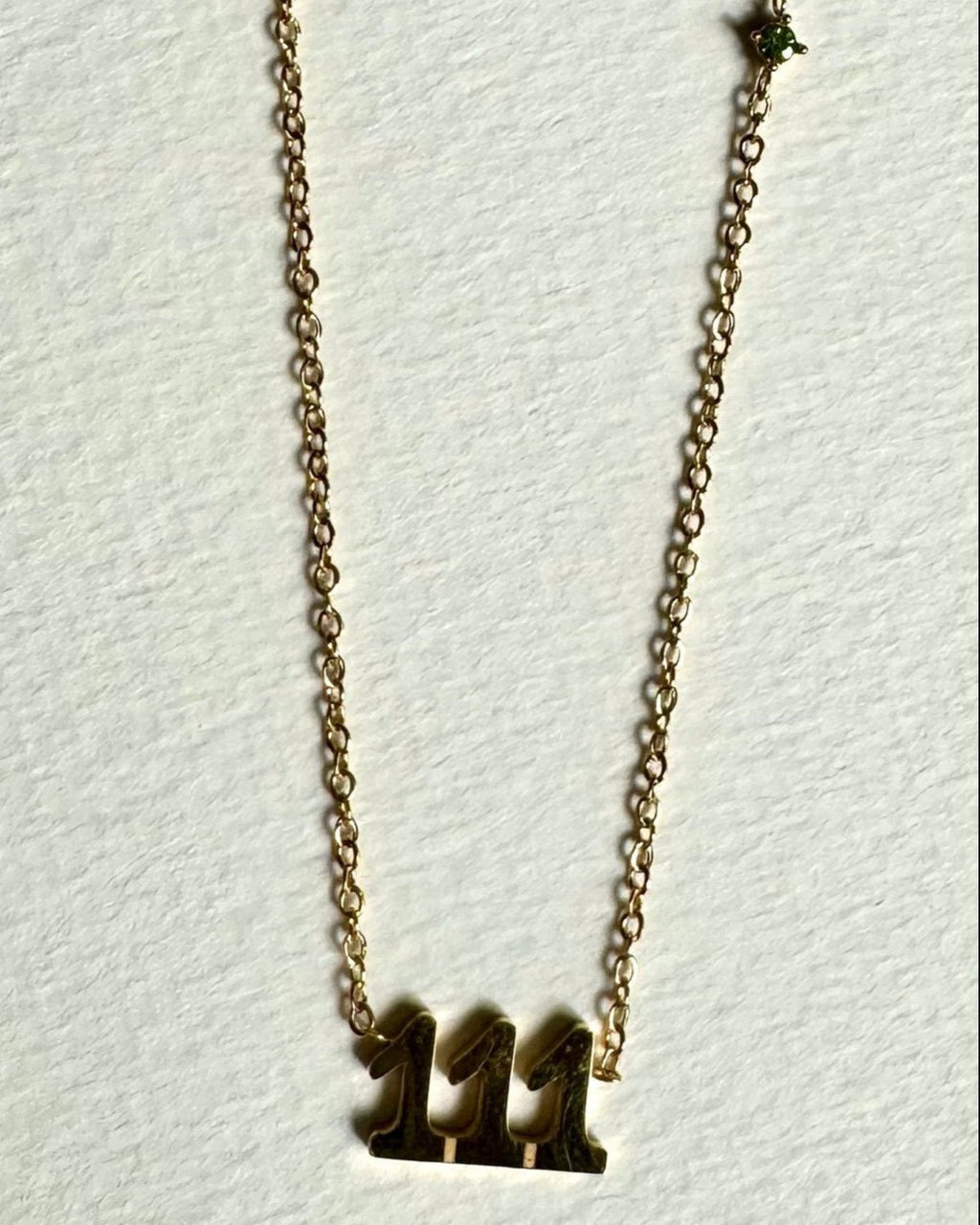 Collar 111