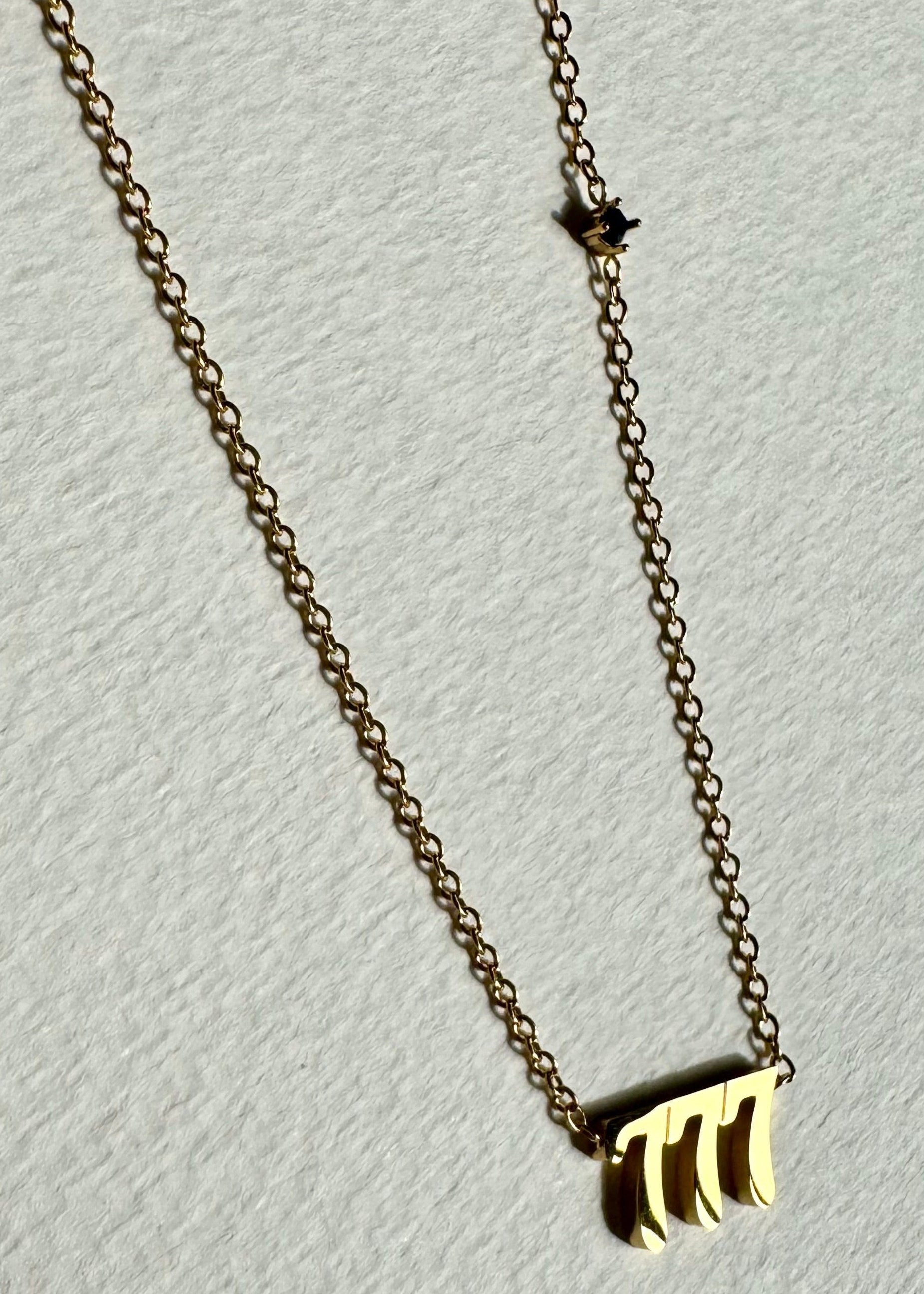 Collar 777