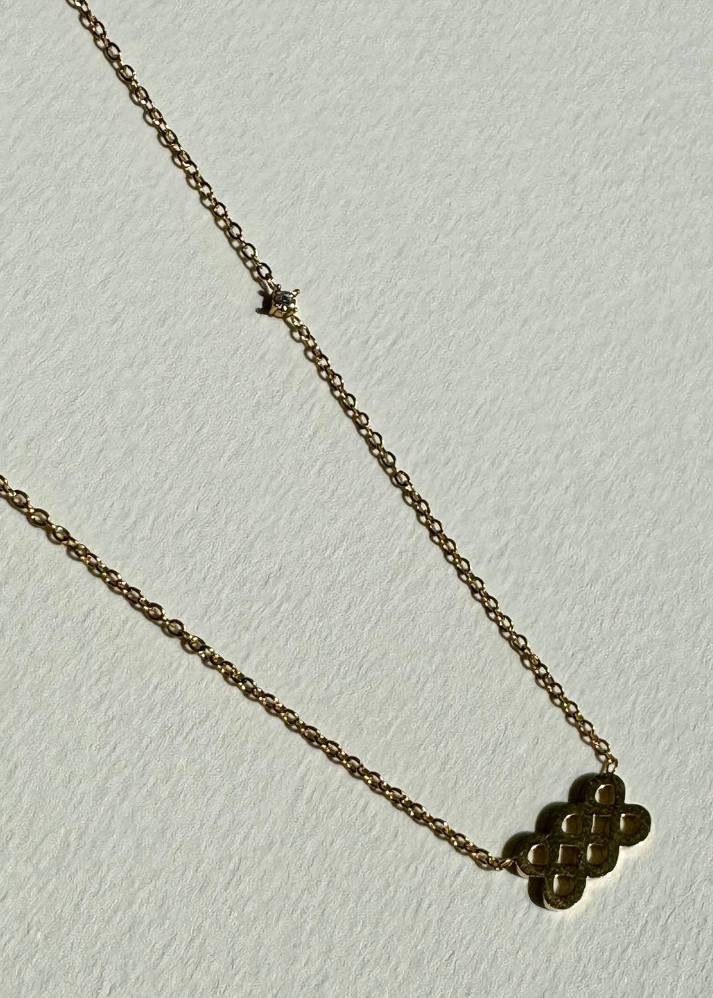 Collar 888