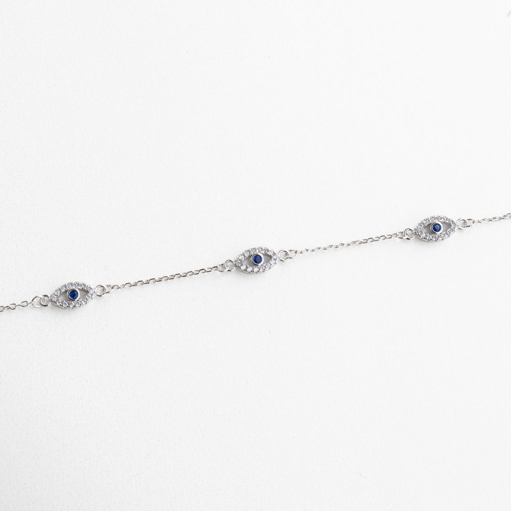 Pulsera plateada con tres ojos turcos, Diseño delicado en Plata Ley .925, Pulsera de ojo turco en oro blanco 18K, Amuleto de protección con zirconias, Pulsera fina con símbolos de ojo turco