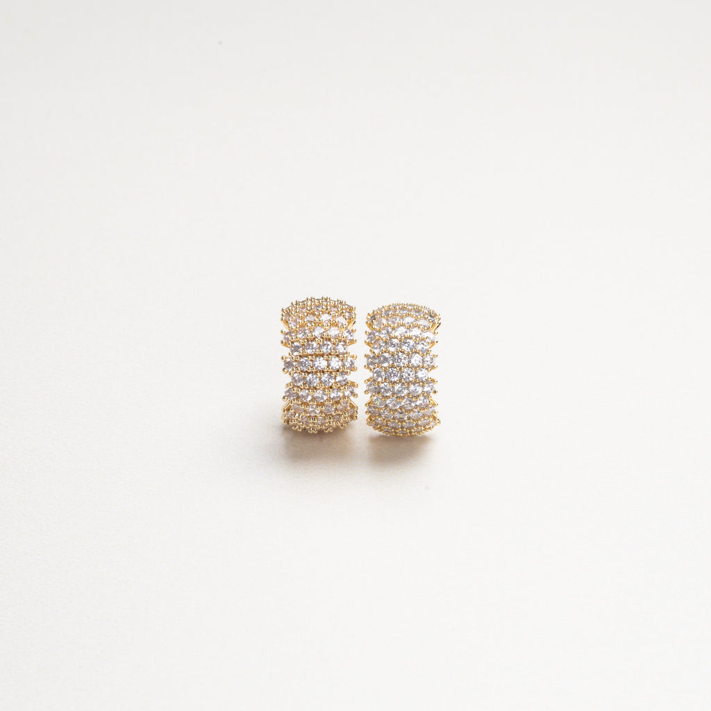Aretes arracadas doradas con zirconas, aretes de noche con zirconias, aretes llamativos, golden hoops earrings 
