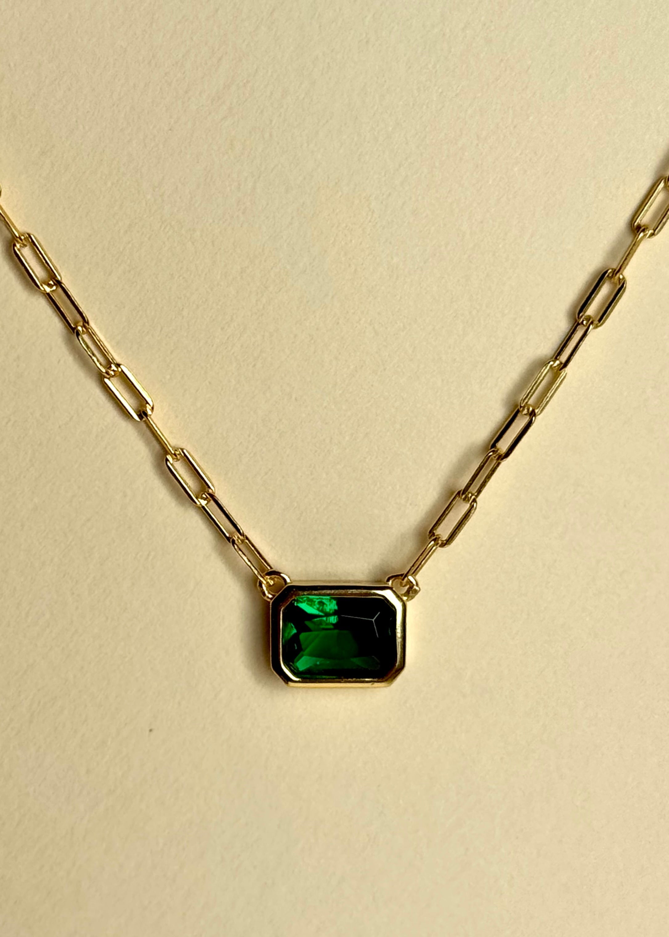 Collar Benten Esmeralda