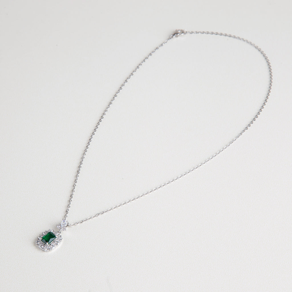 Collar Vionnet