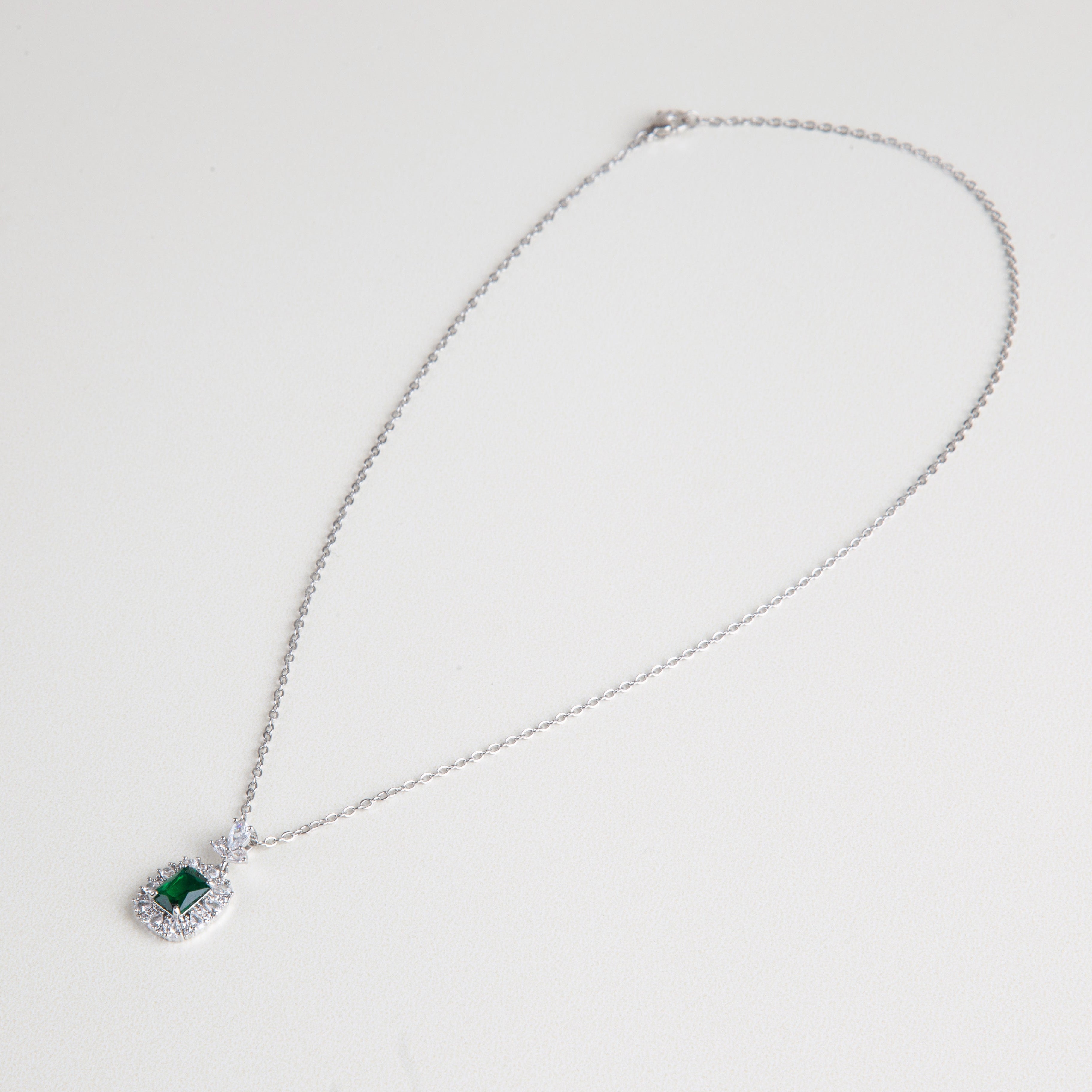 Collar Vionnet