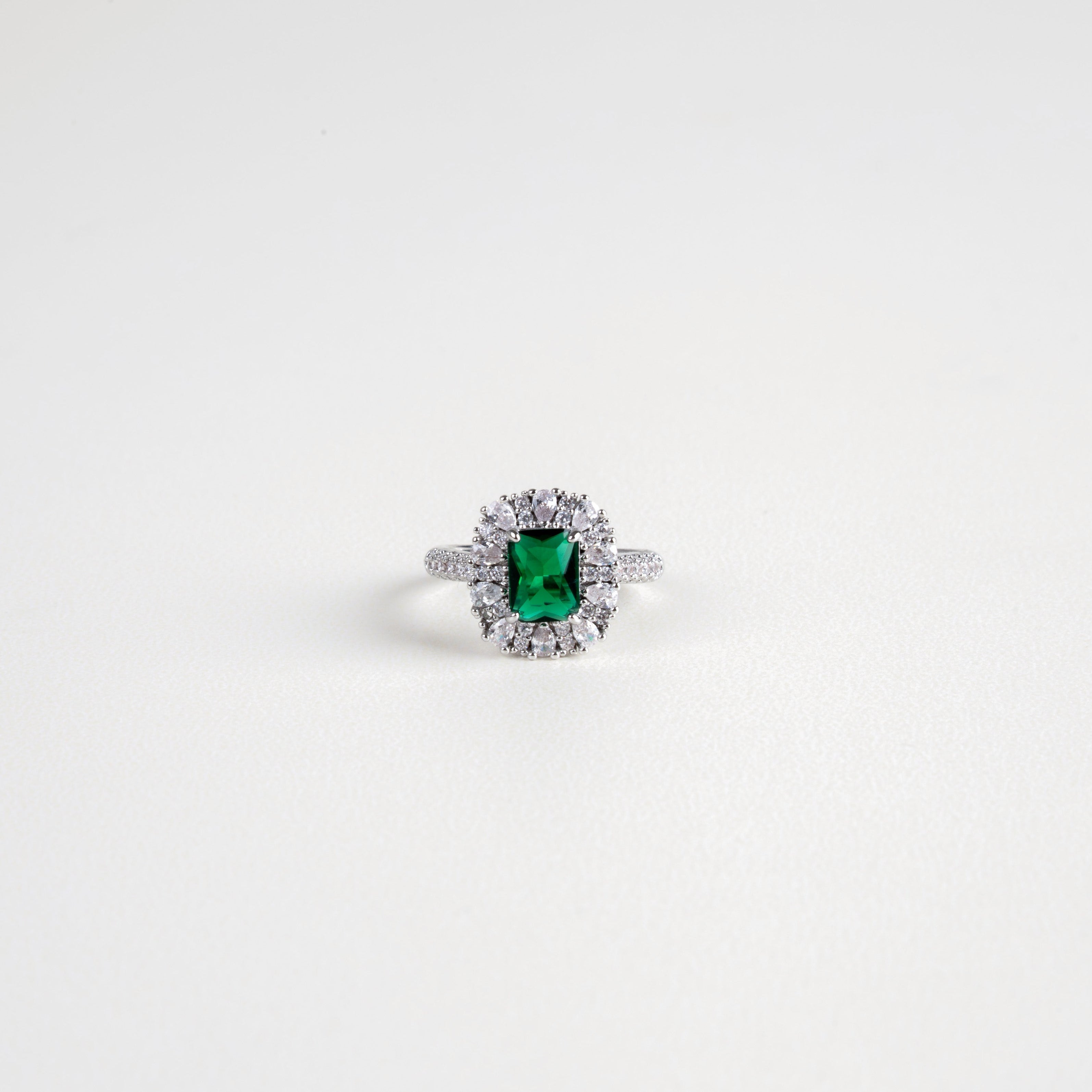 Anillo Vionnet