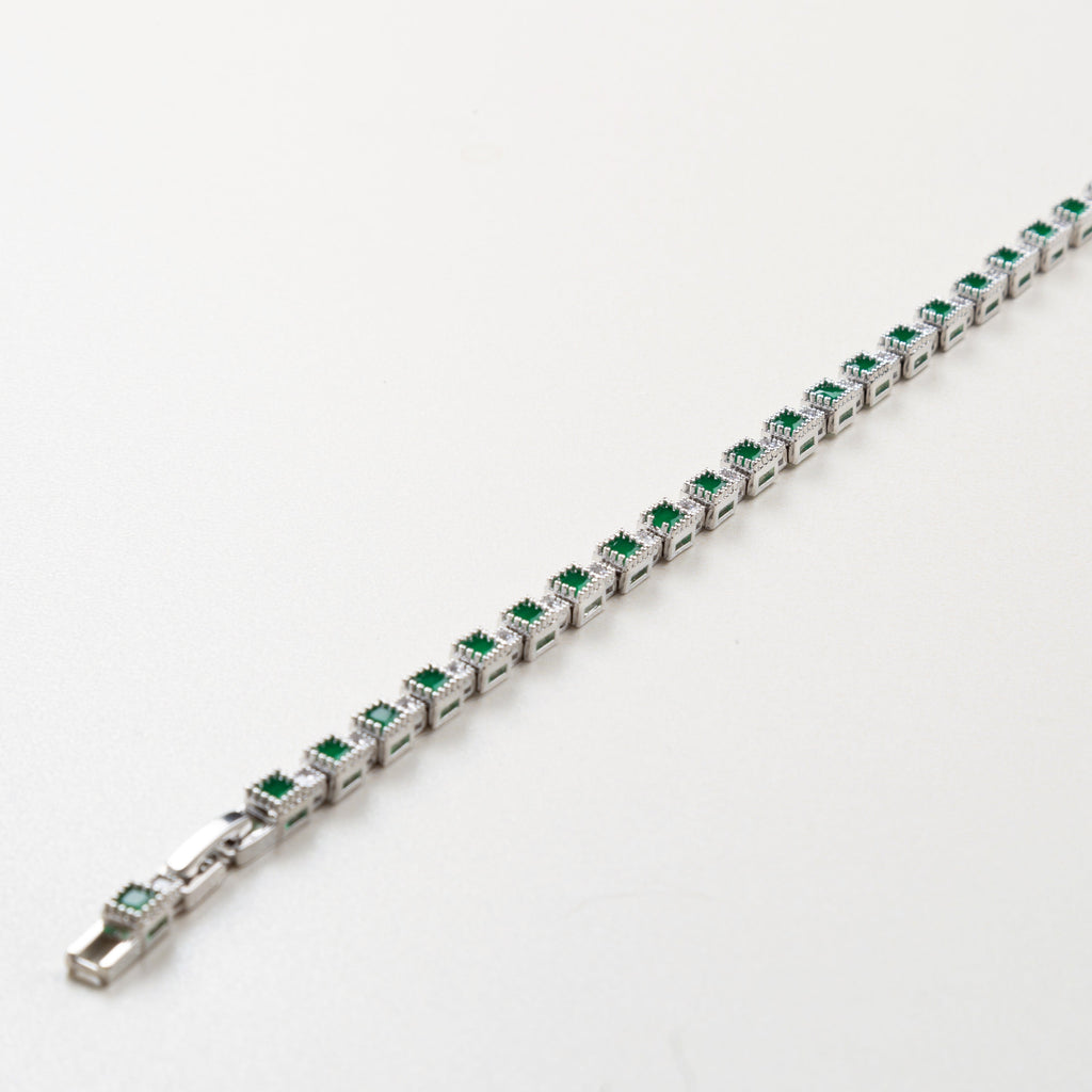 Pulsera tipo tennis con piedras verdes, Pulsera elegante con zirconias esmeralda, Pulsera de zirconia cúbica verde, Pulsera de lujo plateada, Pulsera brillante para mujer, Pulsera estilo esmeralda