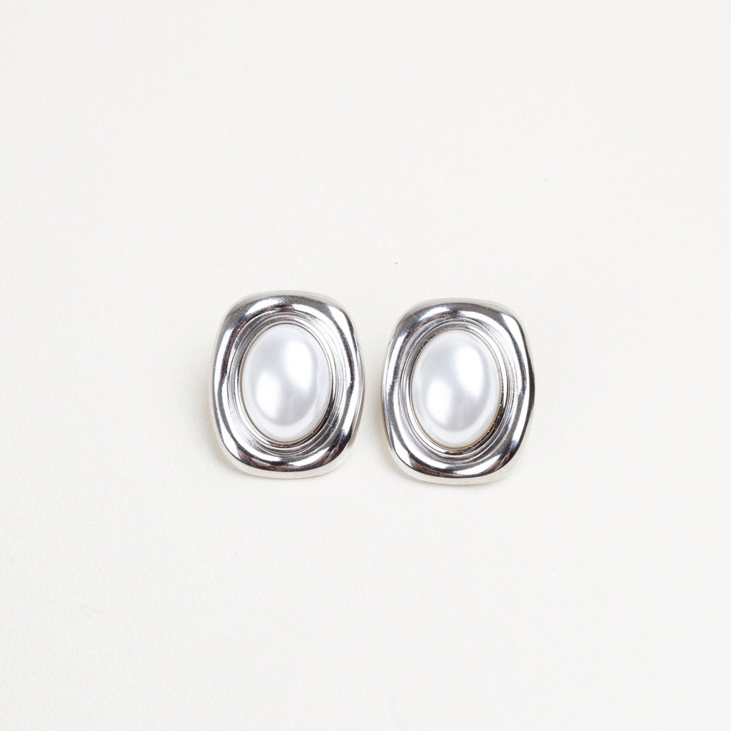 Aretes de perla, Aretes diferentes, joyería tendencia, trending earrings