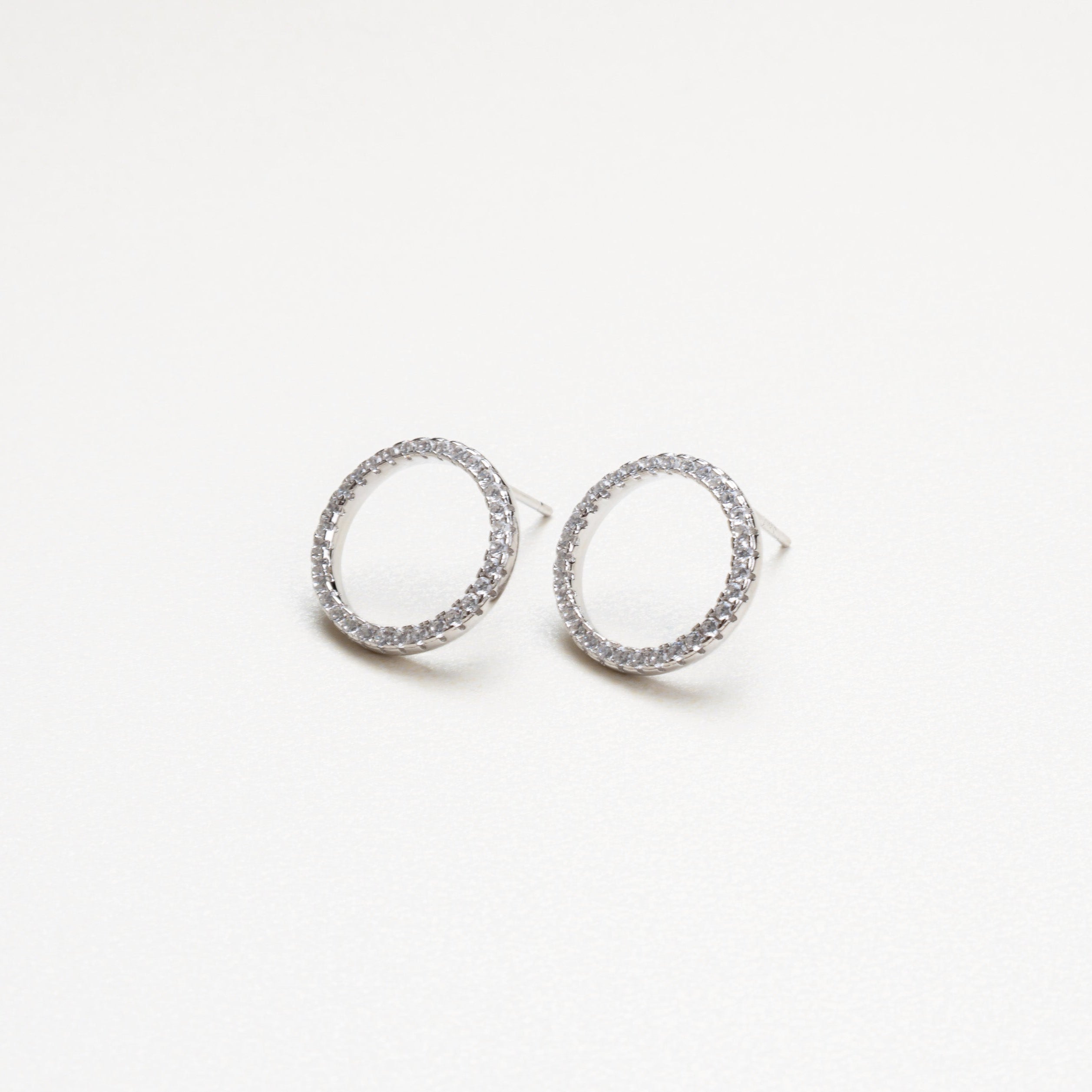 aretes con detalles, aretes simples