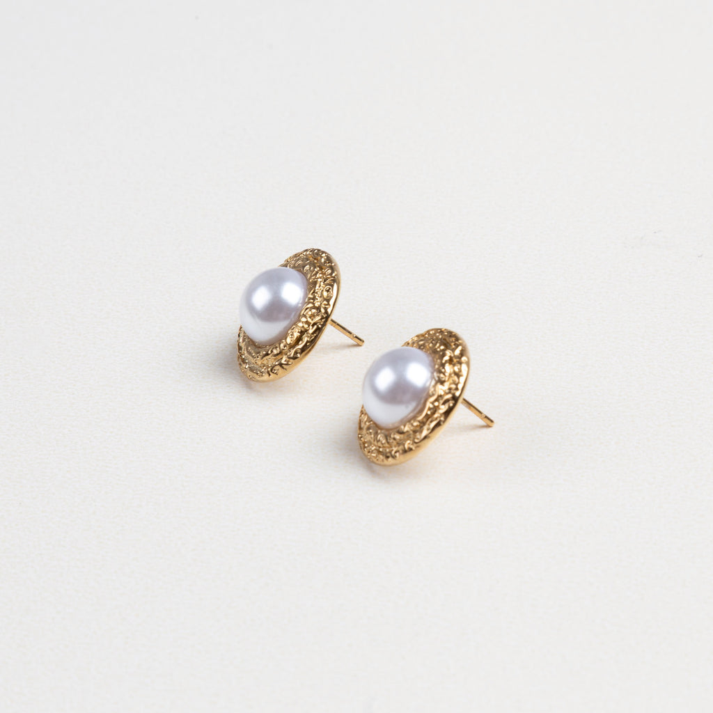 Aretes de acero inoxidable, Acabado de chapa de oro 18K, Pieza elegante para cualquier look, Accesorios de lujo