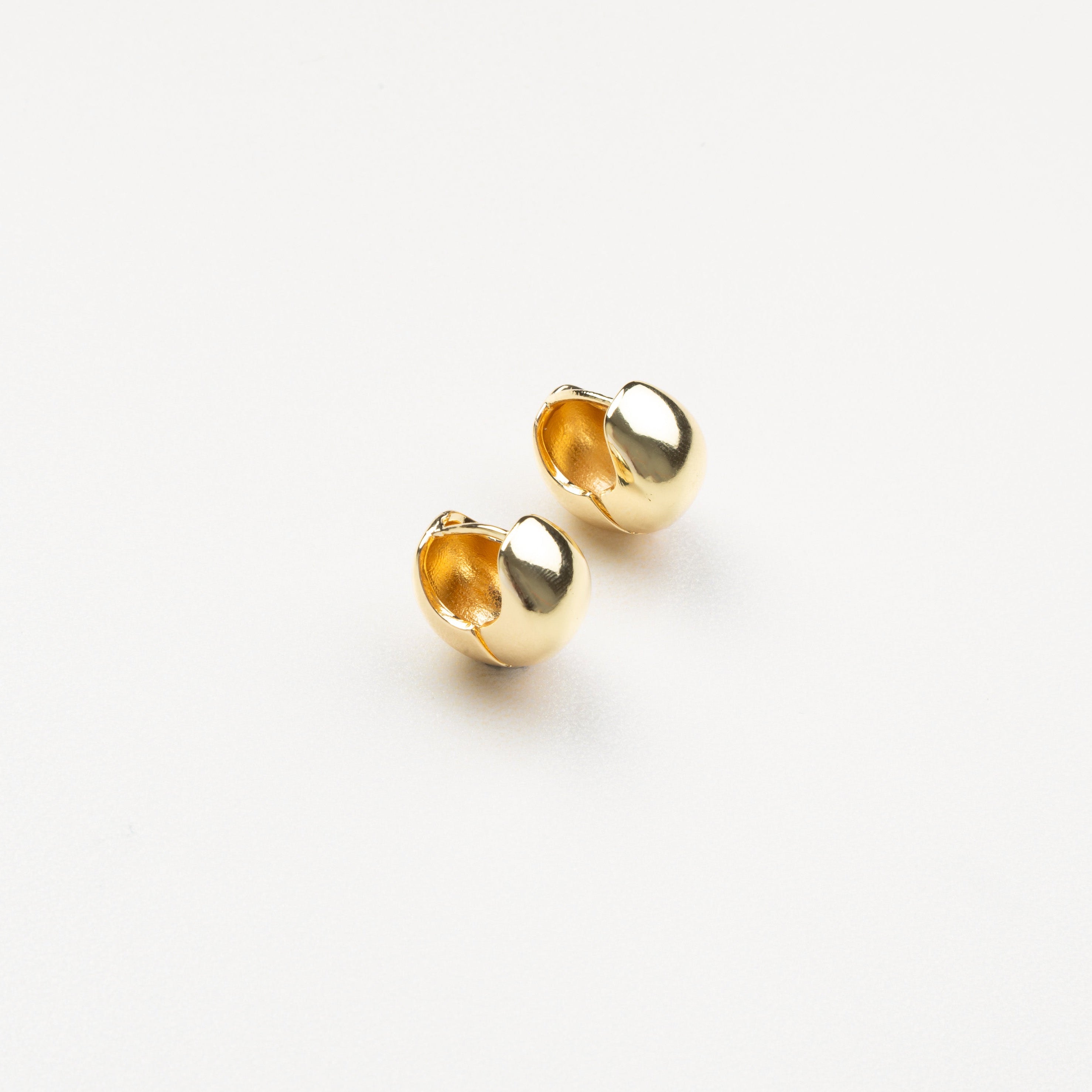 jewelry, joyería, aretes stud, dorado, golden 