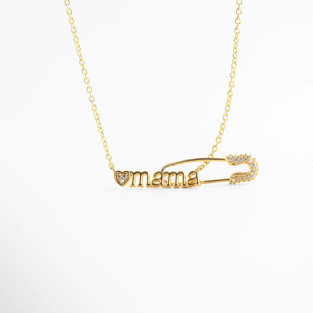 collar mamá plateado con dije de clip moderno
collar mama con dije tipo clip minimalista
collar para mamá con diseño de clip elegante
collar plateado mama con dije simbólico tipo clip
collar delicado mama con dije de clip moderno