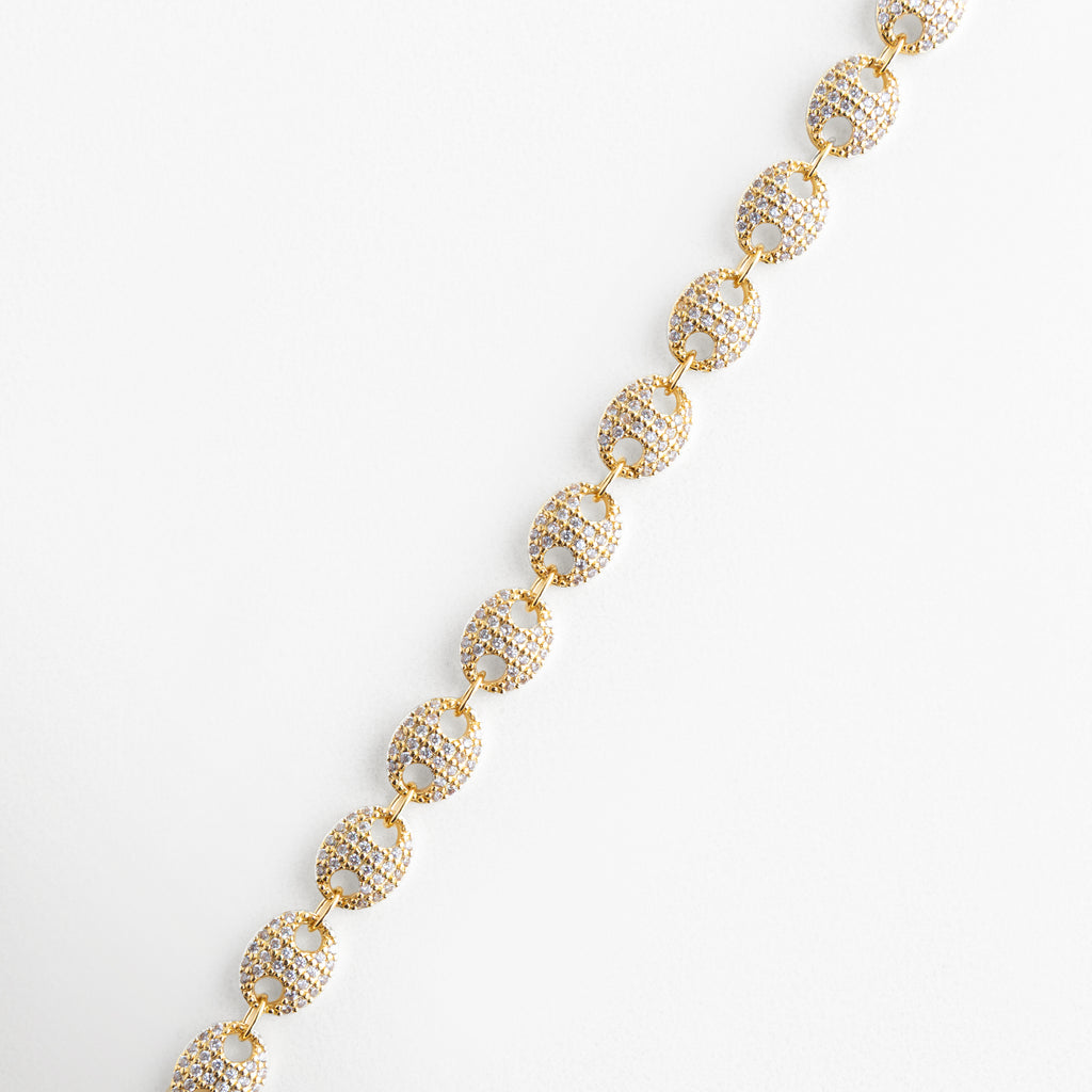 Pulsera dorada con eslabones circulares y zirconias, Pulsera elegante de círculos con incrustaciones brillantes, Pulsera de joyería fina con diseño geométrico, Pulsera sofisticada con zirconias engastadas, Pulsera femenina dorada de estilo europeo 